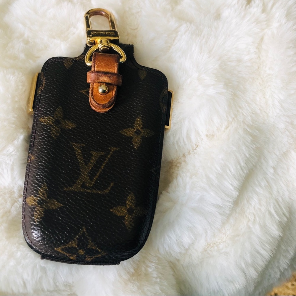 Louis Vuitton Monogram Cellphone Case